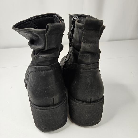 Cliffs by White Mountain Black Slouch Ankle Boots Wedge Booties Size 8 - Picture 4 of 7